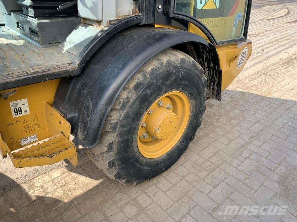 CAT 906 Φορτωτές με λάστιχα (Τροχοφόροι)
