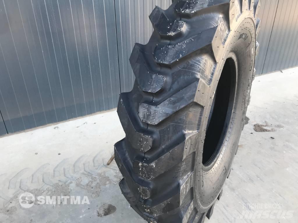  Magna 1400 x 24 Ελαστικά και ζάντες