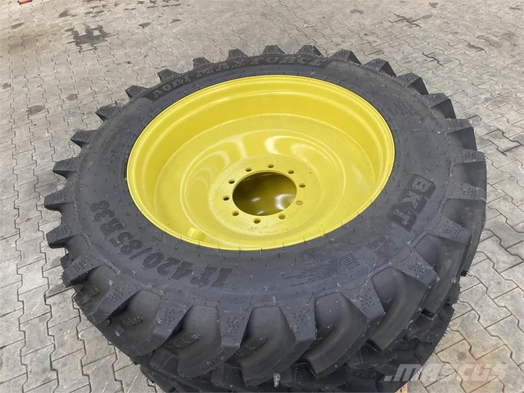 BKT 420/85R38 Ελαστικά και ζάντες