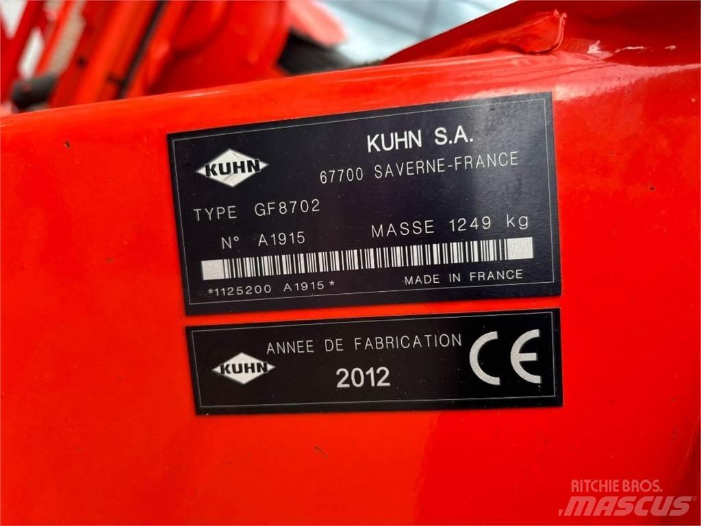 Kuhn GF 8702 Τσουγκράνες και χορτοξηραντικές μηχανές
