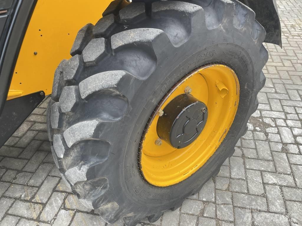 JCB 540-140     2016 Τηλεσκοπικοί ανυψωτές