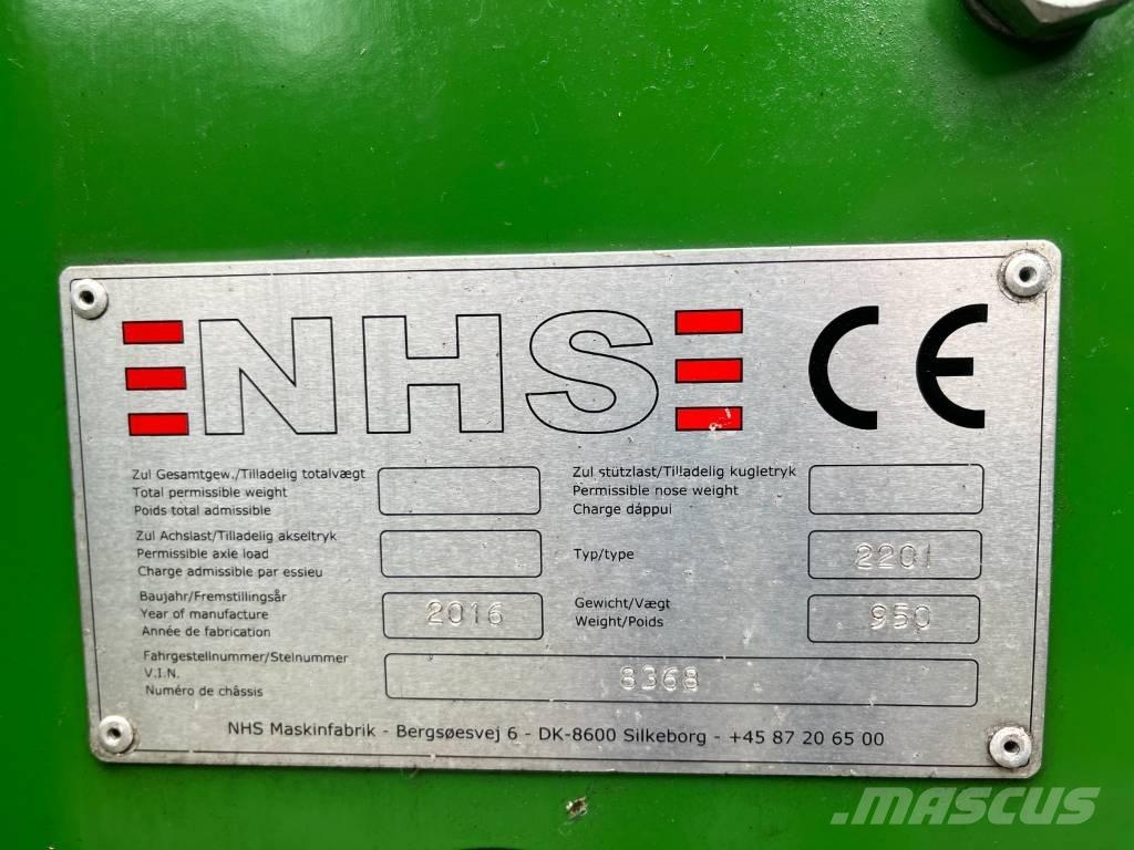 NHS 220 i Τεμαχιστές ξύλου