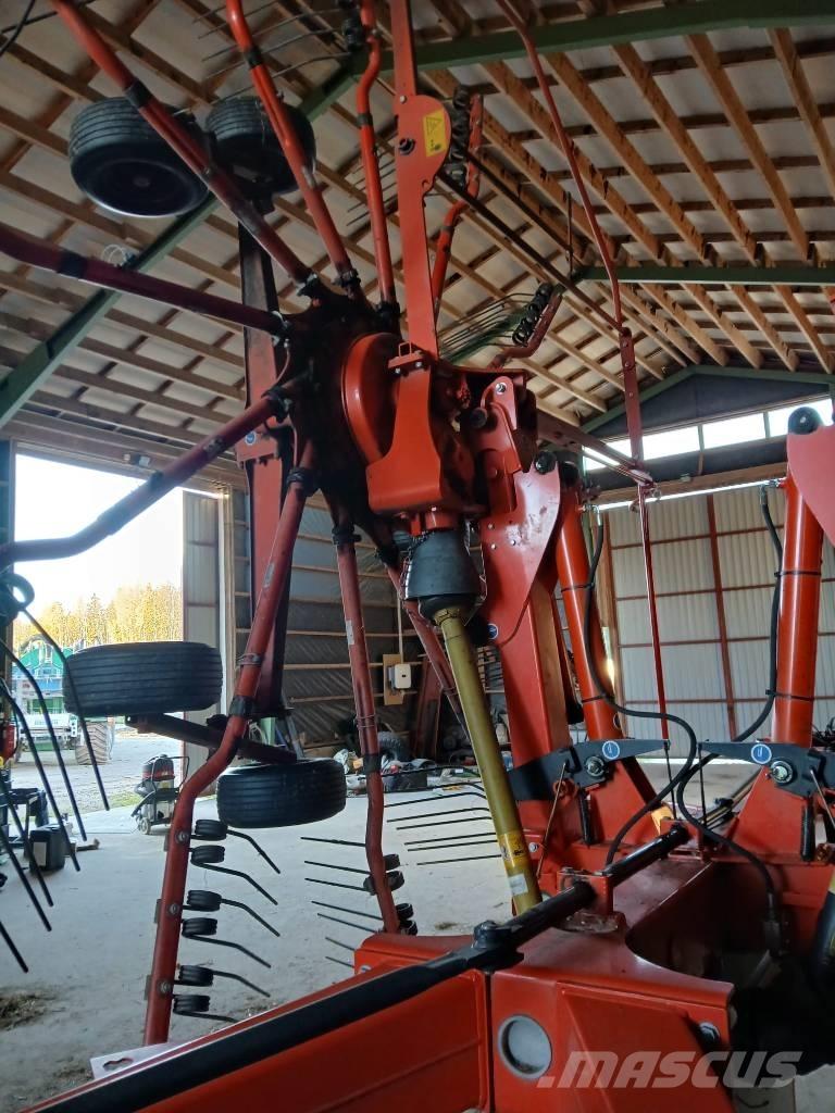 Kuhn GA 8121 Αναμοχλευτήρες