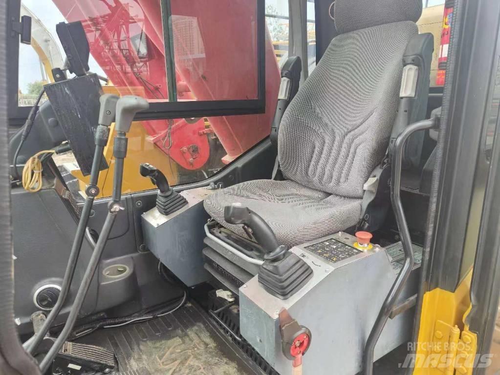 Sany SCC2000A Γερανοί με ερπύστριες
