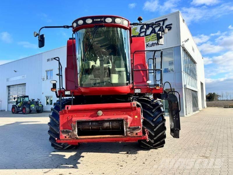 Case IH AF 5088 Θεριζοαλωνιστικές μηχανές