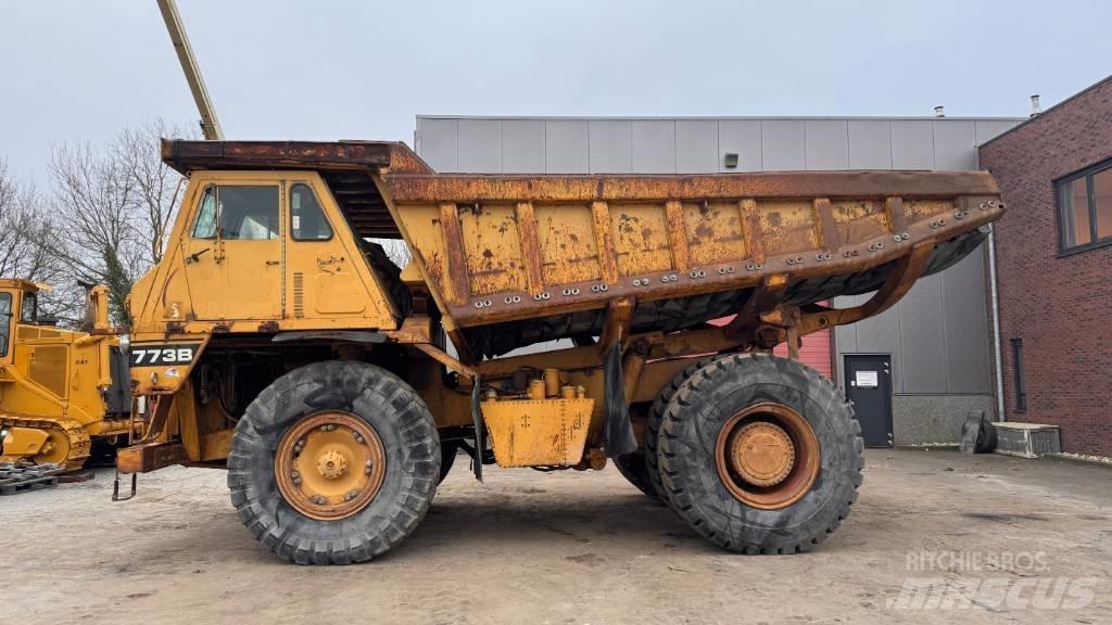 CAT 773 B Άκαμπτα Dumper με ανατρεπόμενο κάδο