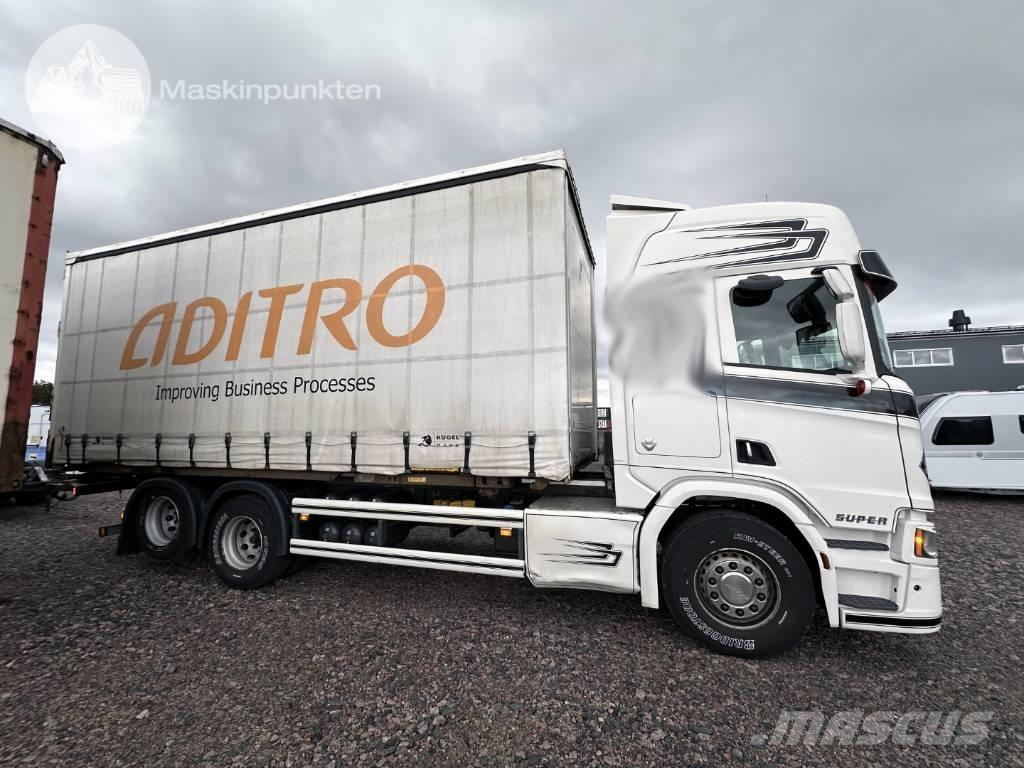 Scania R 580 Φορτηγά για εμπορευματοκιβώτια