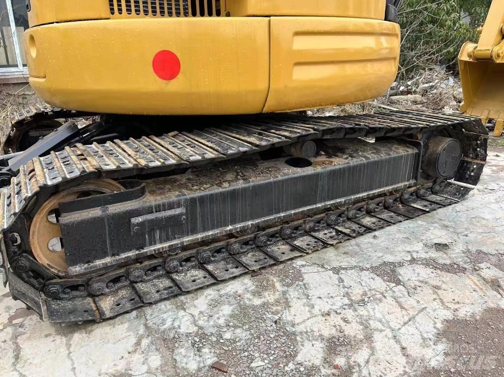 CAT 303c Εκσκαφάκι (διαβολάκι) < 7t