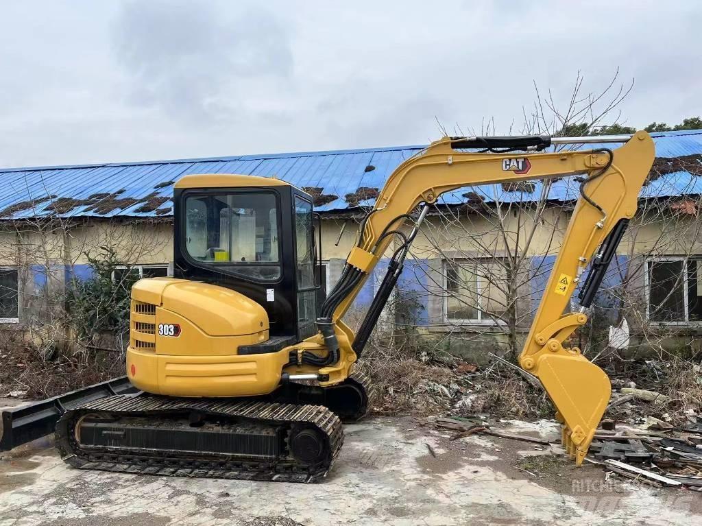 CAT 303c Εκσκαφάκι (διαβολάκι) < 7t