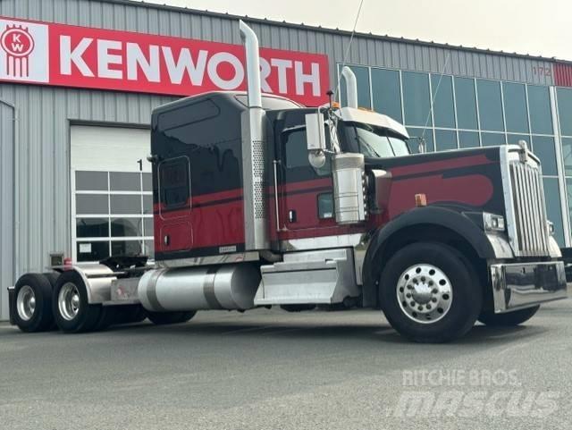 Kenworth W 900 B Τράκτορες
