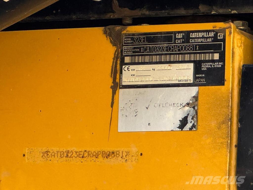 CAT 323EL Εκσκαφείς με ερπύστριες