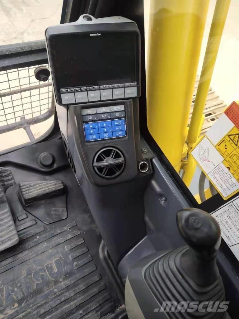 Komatsu PC 200 Εκσκαφείς με ερπύστριες