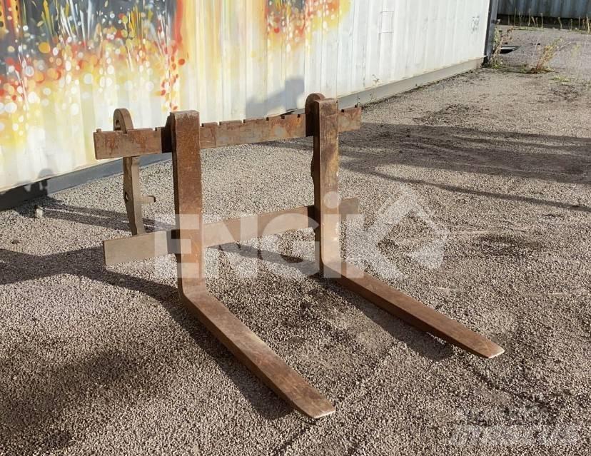 CAT Fourches Φορτωτές με λάστιχα (Τροχοφόροι)