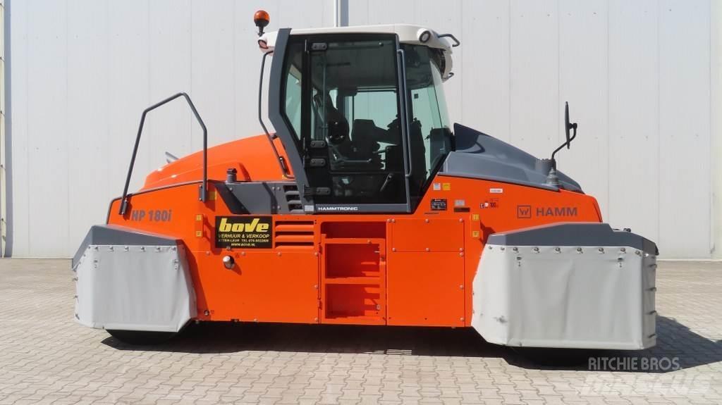 Hamm HP 180i Κύλινδροι με επίσωτρα με αέρα