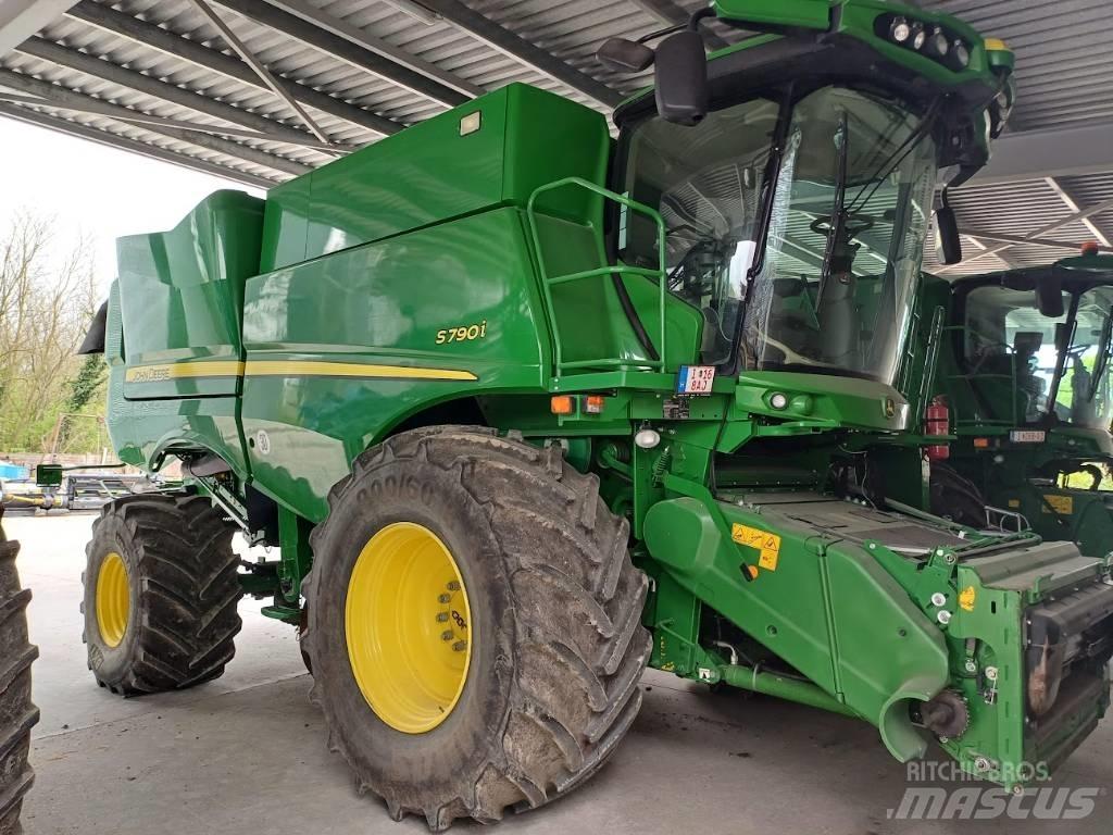 John Deere S790i Θεριζοαλωνιστικές μηχανές