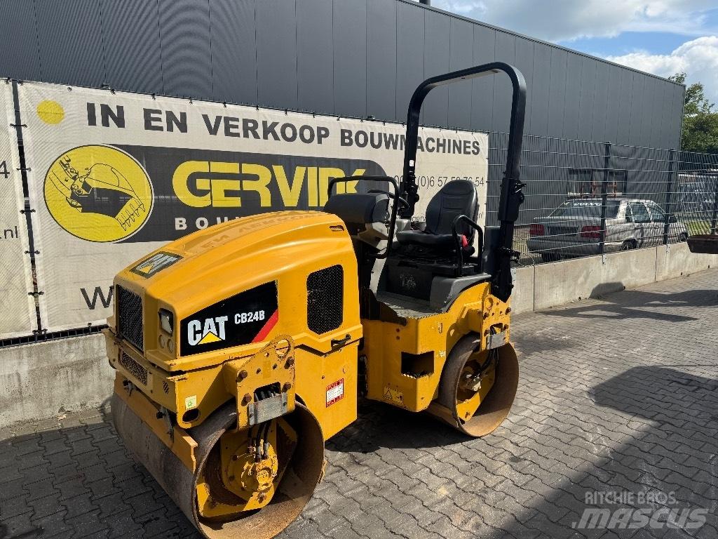 CAT CB 24 B Οδοστρωτήρες διπλού κυλίνδρου
