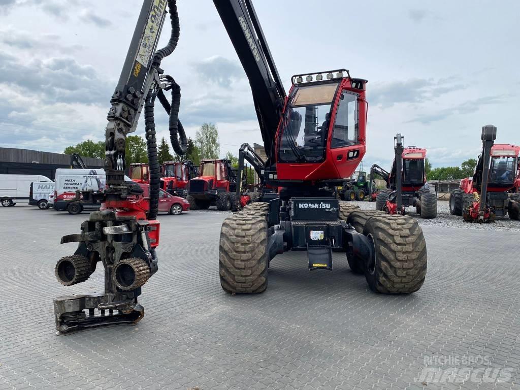 Komatsu 901 XC Θεριζοαλωνιστικές μηχανές
