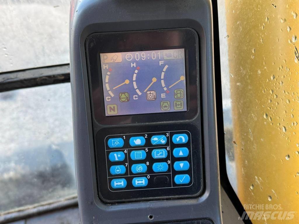 Komatsu PW 160-7 Εκσκαφείς με τροχούς - λάστιχα