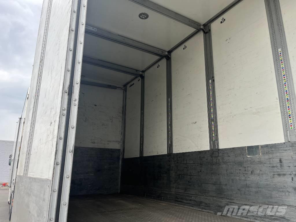 Ekeri X Ρυμούλκες κλούβα