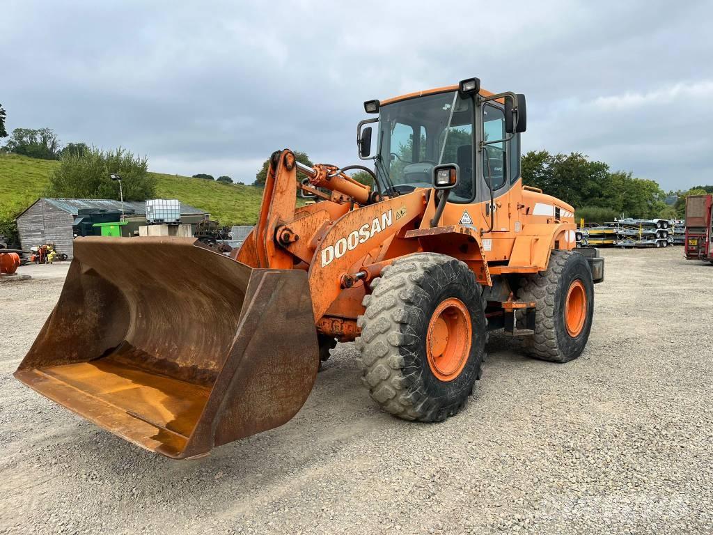 Doosan DL 200 Φορτωτές με λάστιχα (Τροχοφόροι)