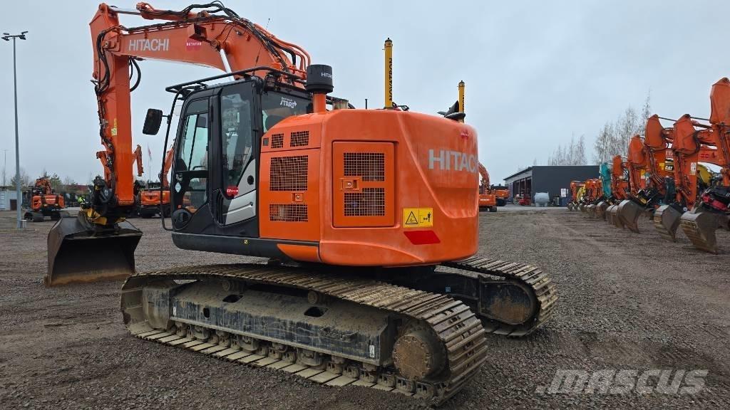 Hitachi ZX 225USLC-6 Εκσκαφείς με ερπύστριες