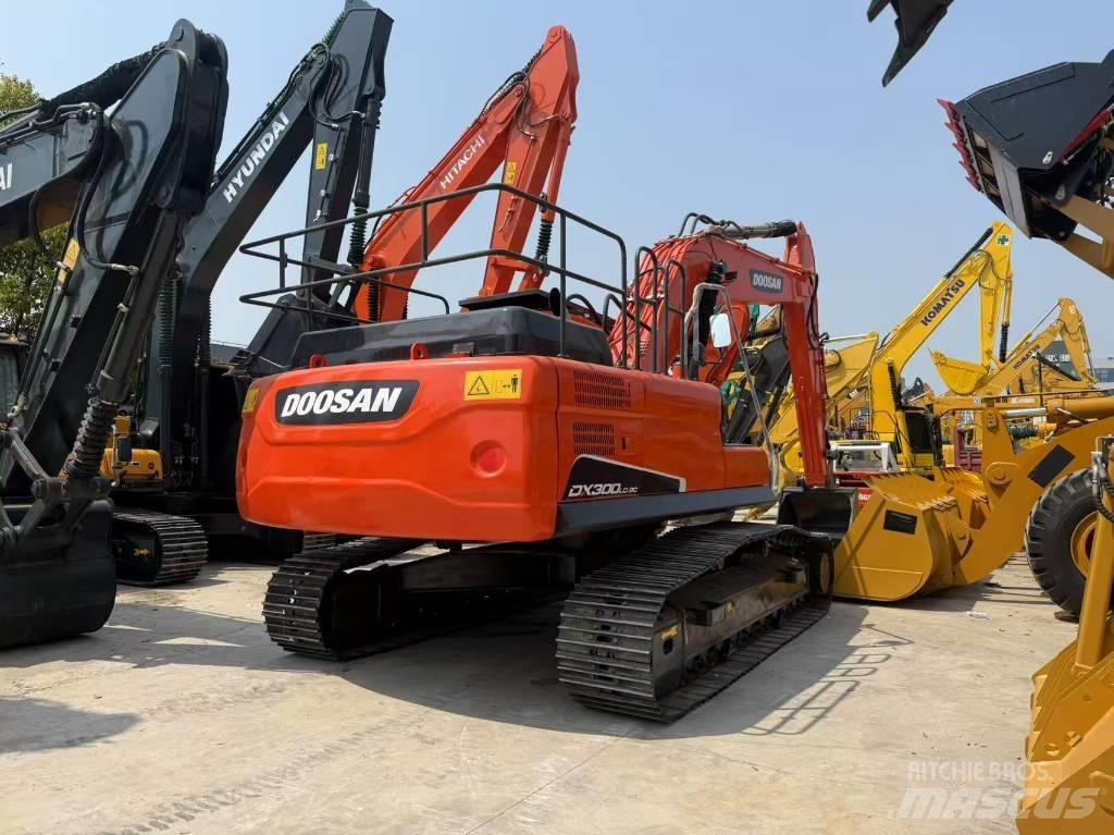 Doosan DX 300 LC Εκσκαφείς με ερπύστριες