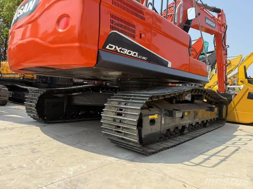 Doosan DX 300 LC Εκσκαφείς με ερπύστριες