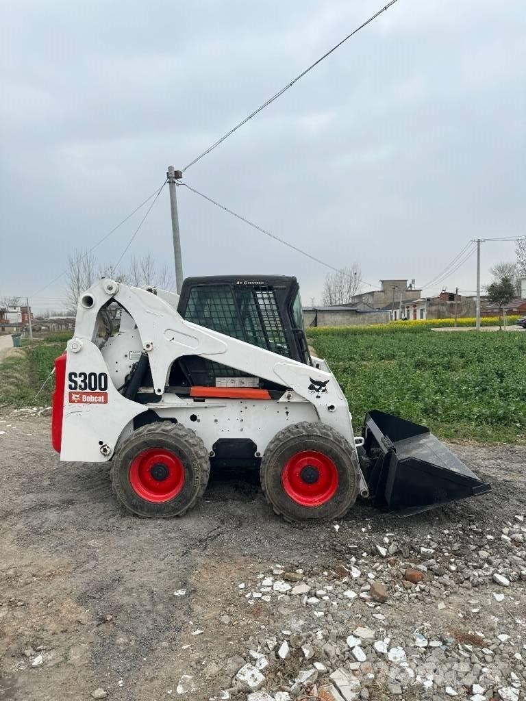 Bobcat S 300 Φορτωτάκια