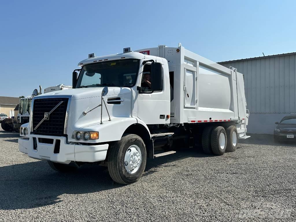 Volvo VHD Απορριμματοφόρα