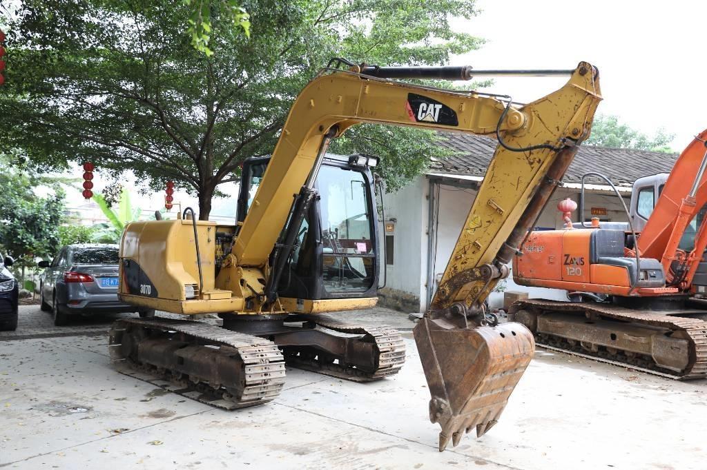 CAT 307 D Εκσκαφείς με ερπύστριες