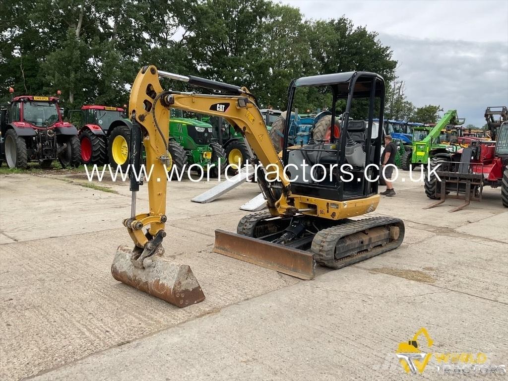 CAT 302.7 D CR Εκσκαφάκι (διαβολάκι) < 7t