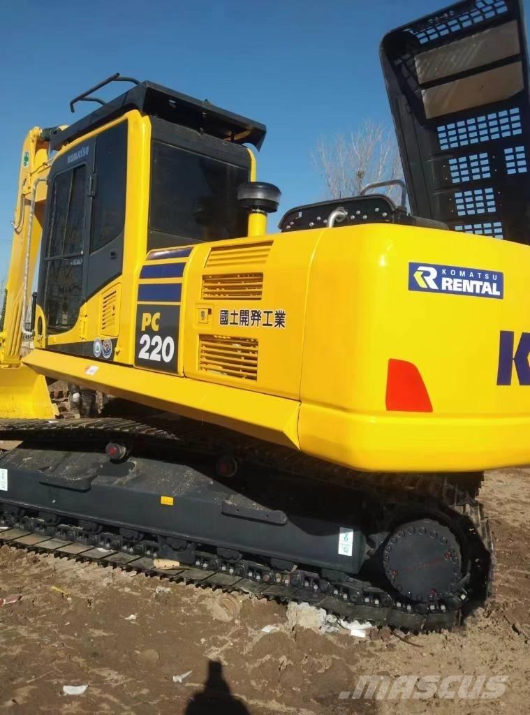 Komatsu PC 220-8 Εκσκαφείς με ερπύστριες