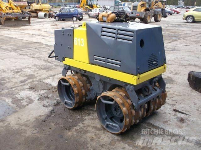 Bomag BMP 851 Επίπεδοι κόπανοι