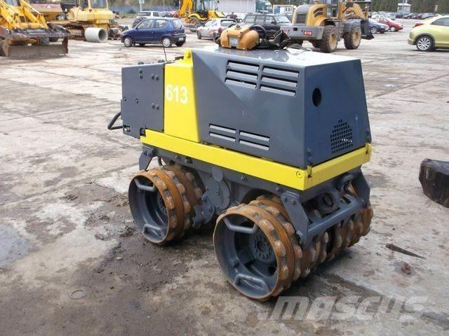 Bomag BMP 851 Επίπεδοι κόπανοι