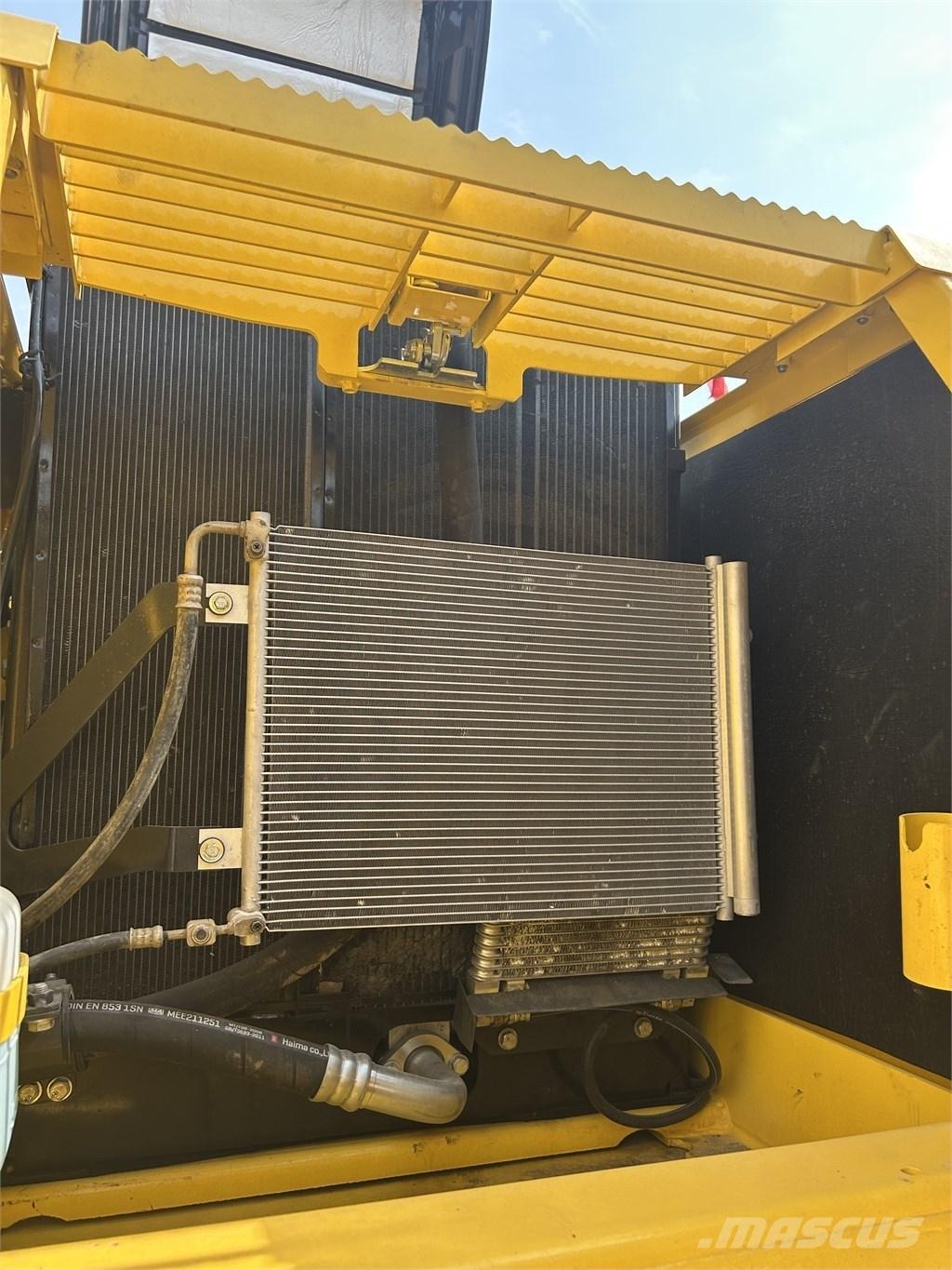 Komatsu PC 240 LC Εκσκαφείς με ερπύστριες