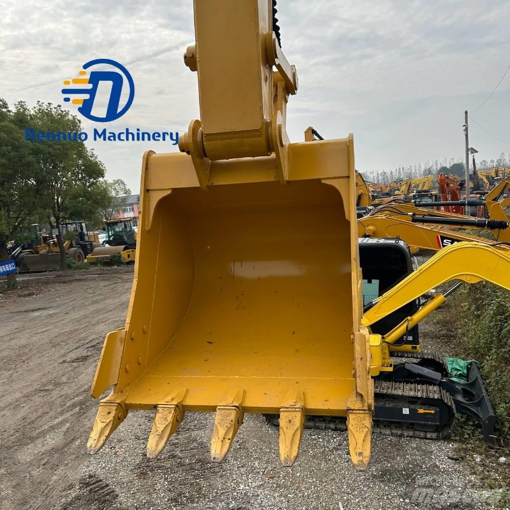 CAT 320D2 Εκσκαφείς με ερπύστριες