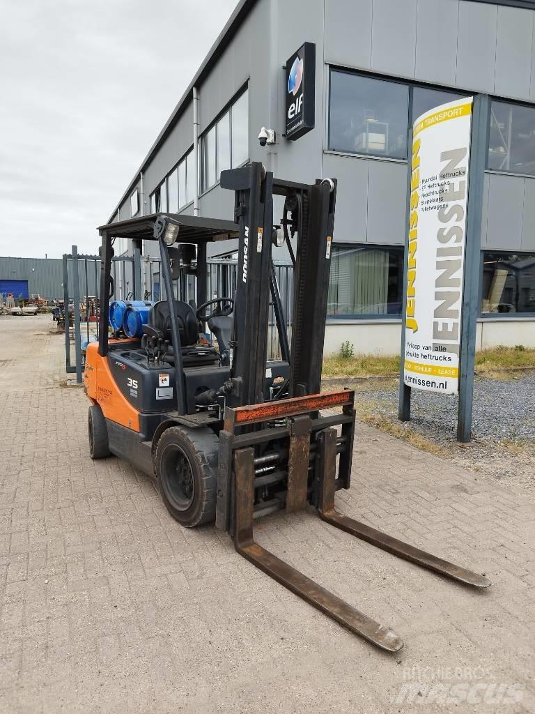 Doosan G35 C-5 Περονοφόρα ανυψωτικά κλαρκ με φυσικό αέριο LPG