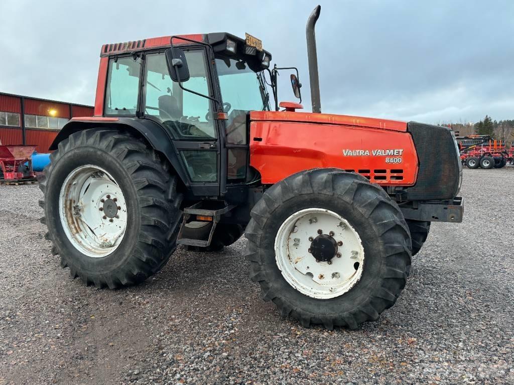 Valtra Valmet 8400 Τρακτέρ