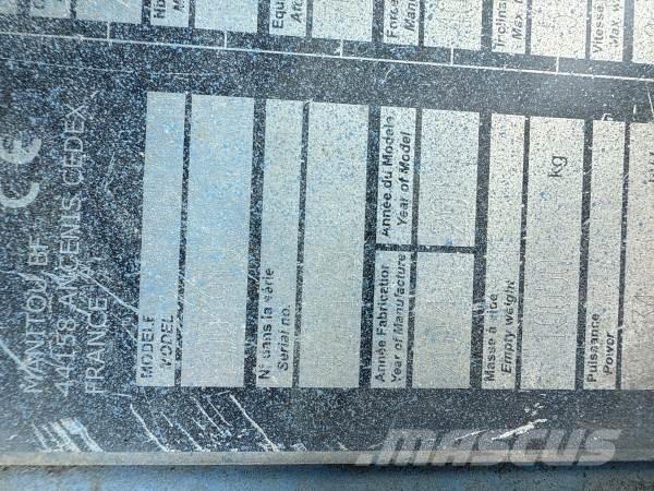 Manitou 200ATJ Ανυψωτήρες με αρθρωτό βραχίονα