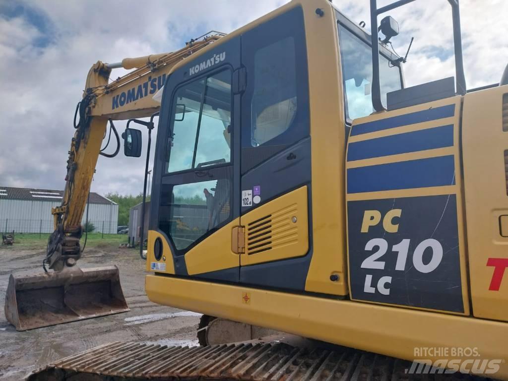 Komatsu PC210LC-10 Εκσκαφείς με ερπύστριες