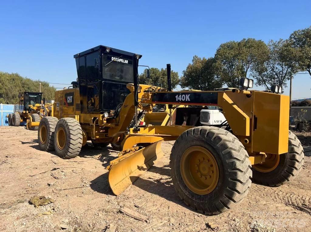 CAT 140K Γκρέιντερς