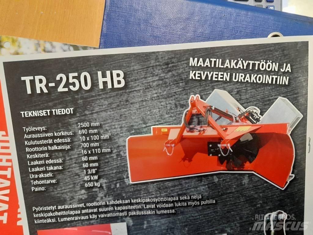 TR 250  HB Εκτοξευτές χιονιού