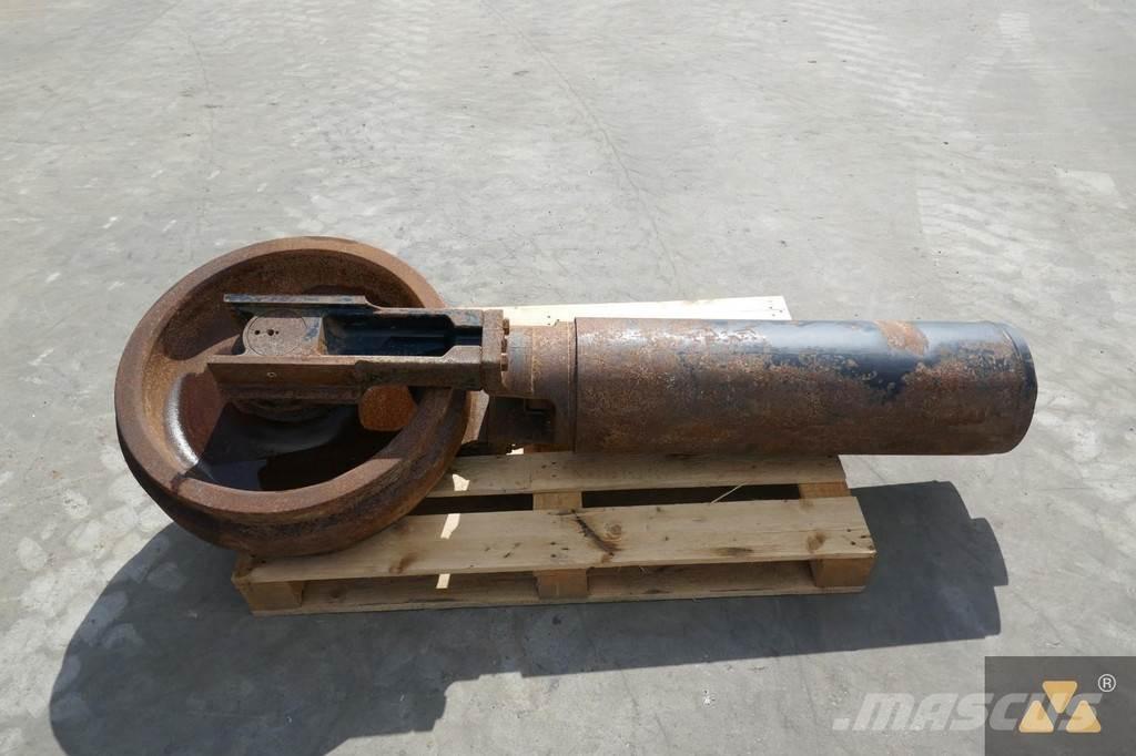 CAT 357-7560 Ελαστικά και ζάντες