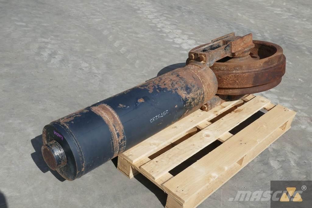 CAT 357-7560 Ελαστικά και ζάντες