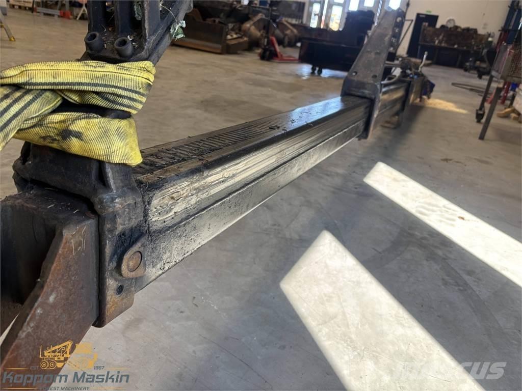 Fiskars 50L Γερανοί προωθητικοί