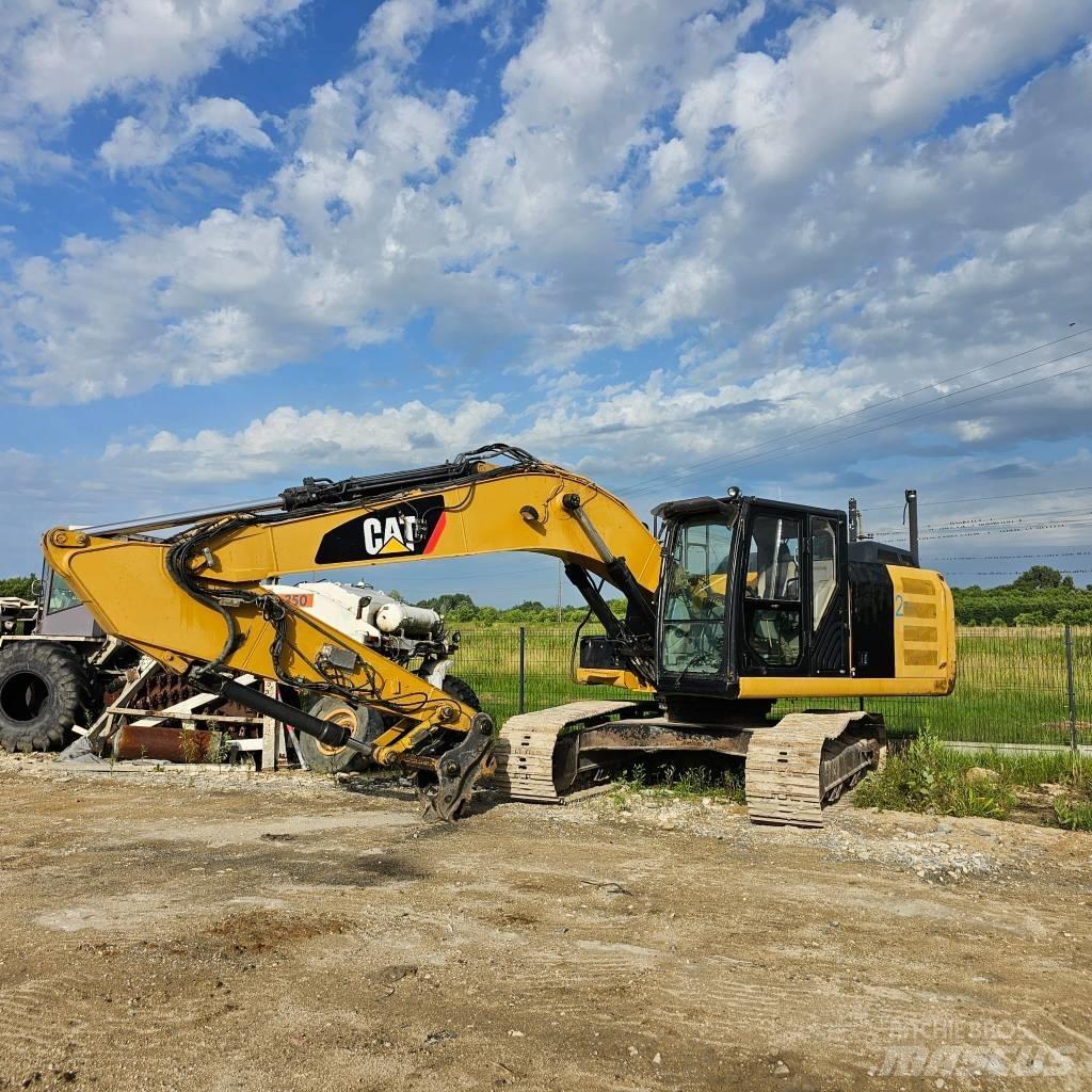 CAT 320 E Εκσκαφείς με ερπύστριες