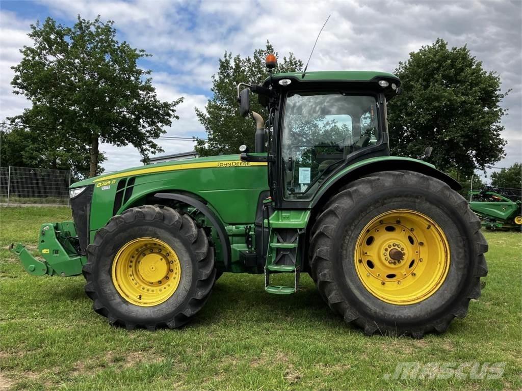 John Deere 8285R Τρακτέρ