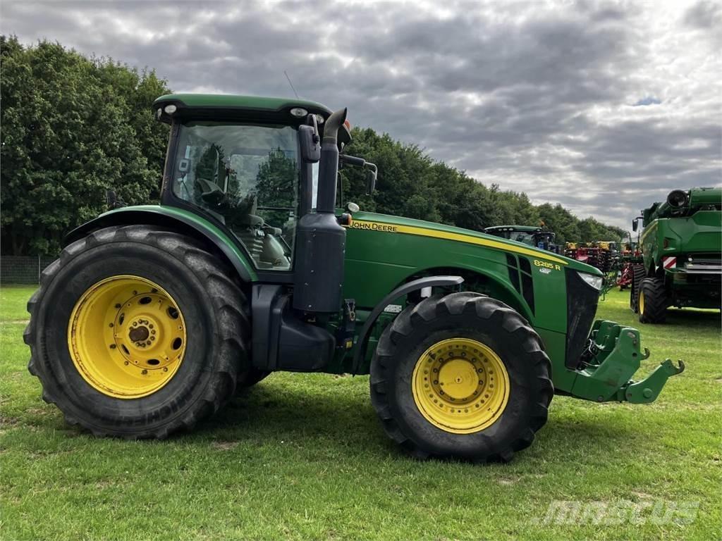 John Deere 8285R Τρακτέρ