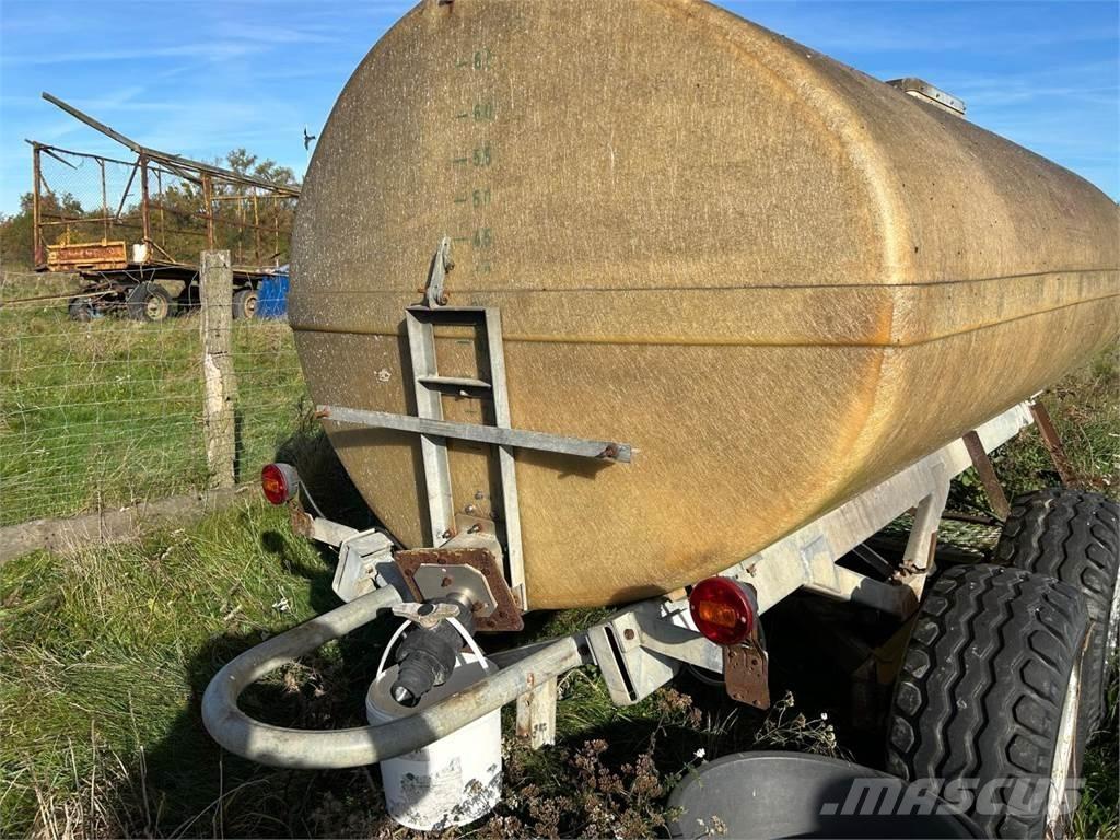 Chemo 310/65 Ημιρυμούλκες βυτίων