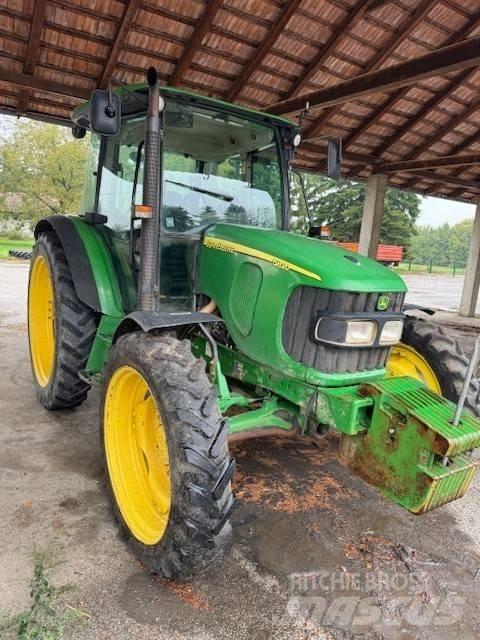 John Deere 5820 Τρακτέρ